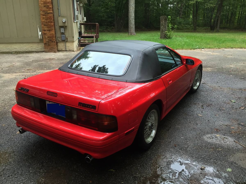 Illustration for article titled For $5,500, This 1990 Mazda RX-7 Is No Longer A Hum—Dinger
